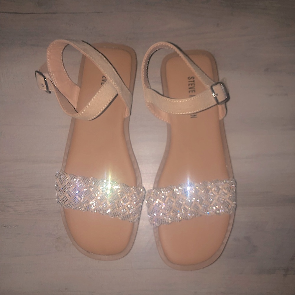 Steve Madden | KIDS | Sandals | Size 2